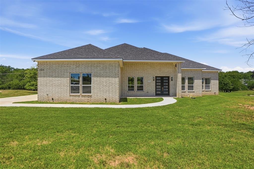 House in Granbury, Texas, United States 2 - 17934730