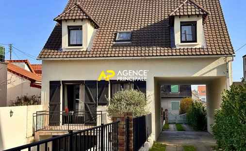 House in L'Union, Sartrouville, France 1