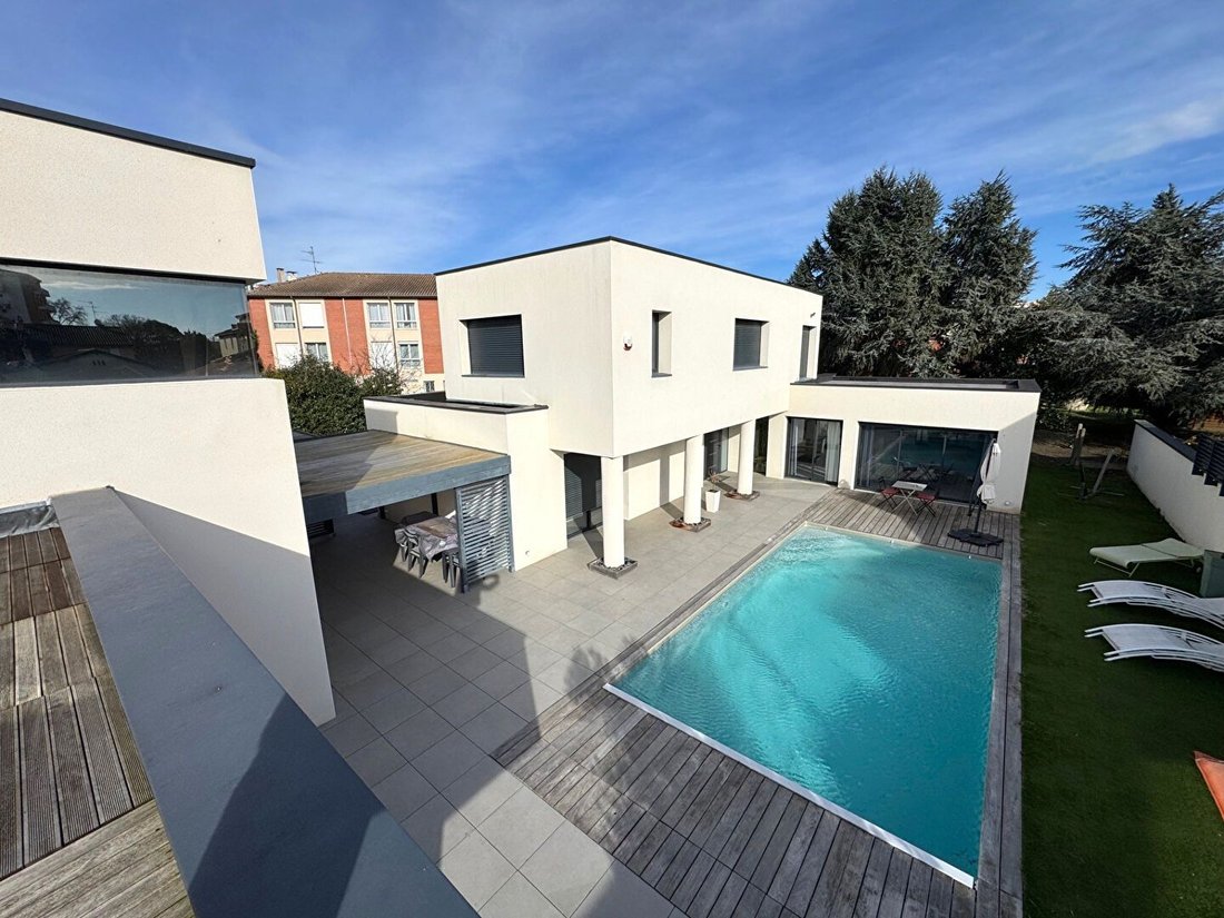 House in Saint Cyprien, Toulouse, France 3 - 16980606