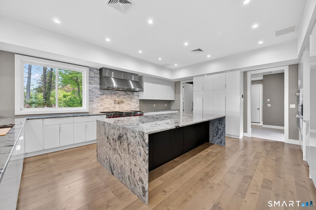 House in Farmington, Connecticut, United States 4 - 17936785