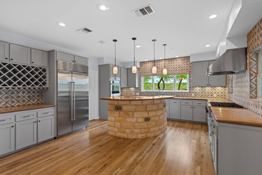 Farm Ranch in Wimberley, Texas, United States 5 - 17931240