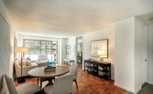 House in New York, New York, United States 1