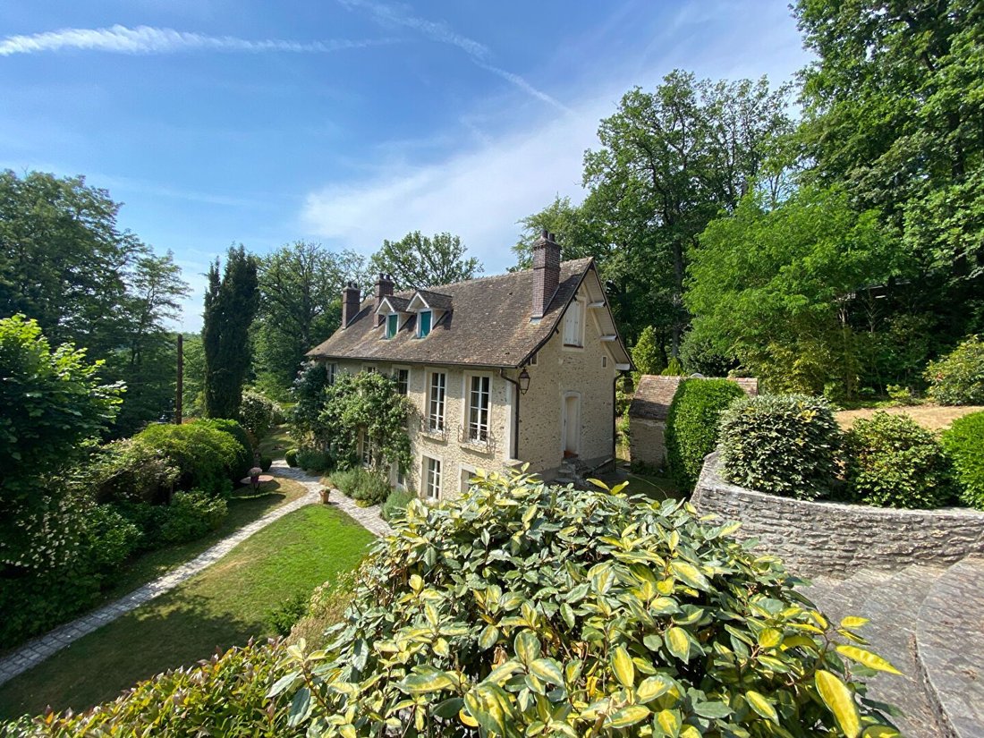 Villa in Montfort-l'Amaury, Ile-de-France, France 2 - 16073913