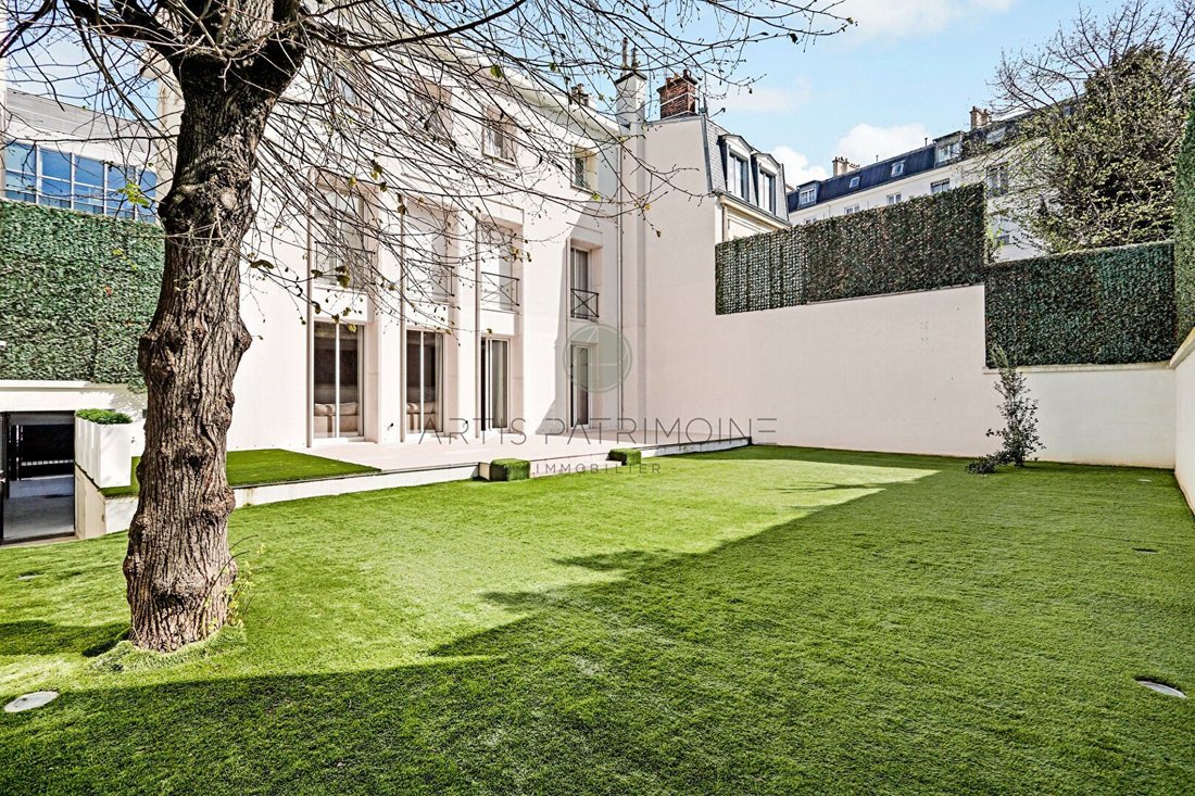House in La Plaine des Sablons, Neuilly-sur-Seine, France 2 - 15837180