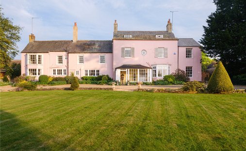 Haus in West Overton, England 1