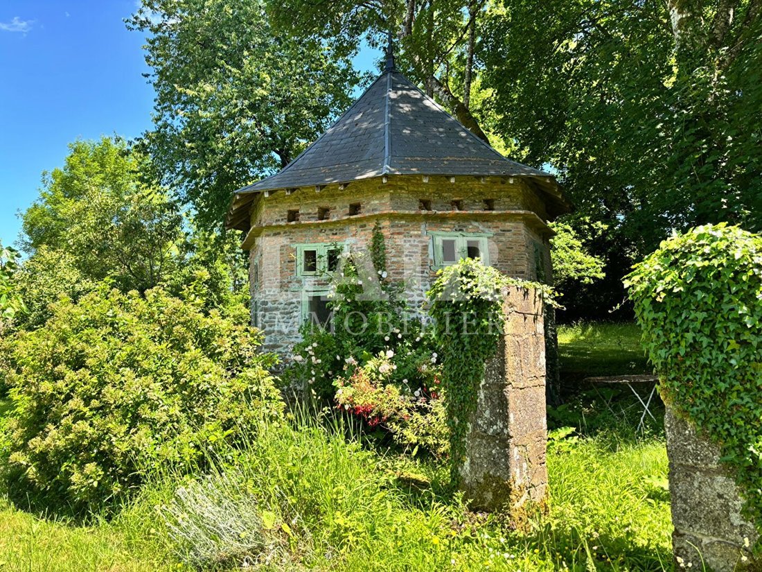House in Saint-Denis-sur-Sarthon, Normandy, France 2 - 17010610