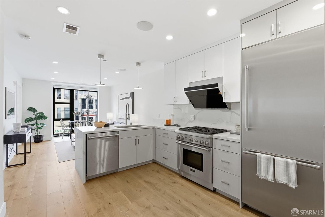 Condo in San Francisco, California, United States 1 - 17937158