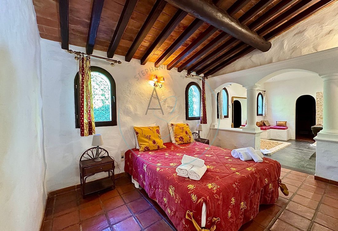 Villa in Grimaud, Provence-Alpes-Côte d'Azur, France 3 - 16674397
