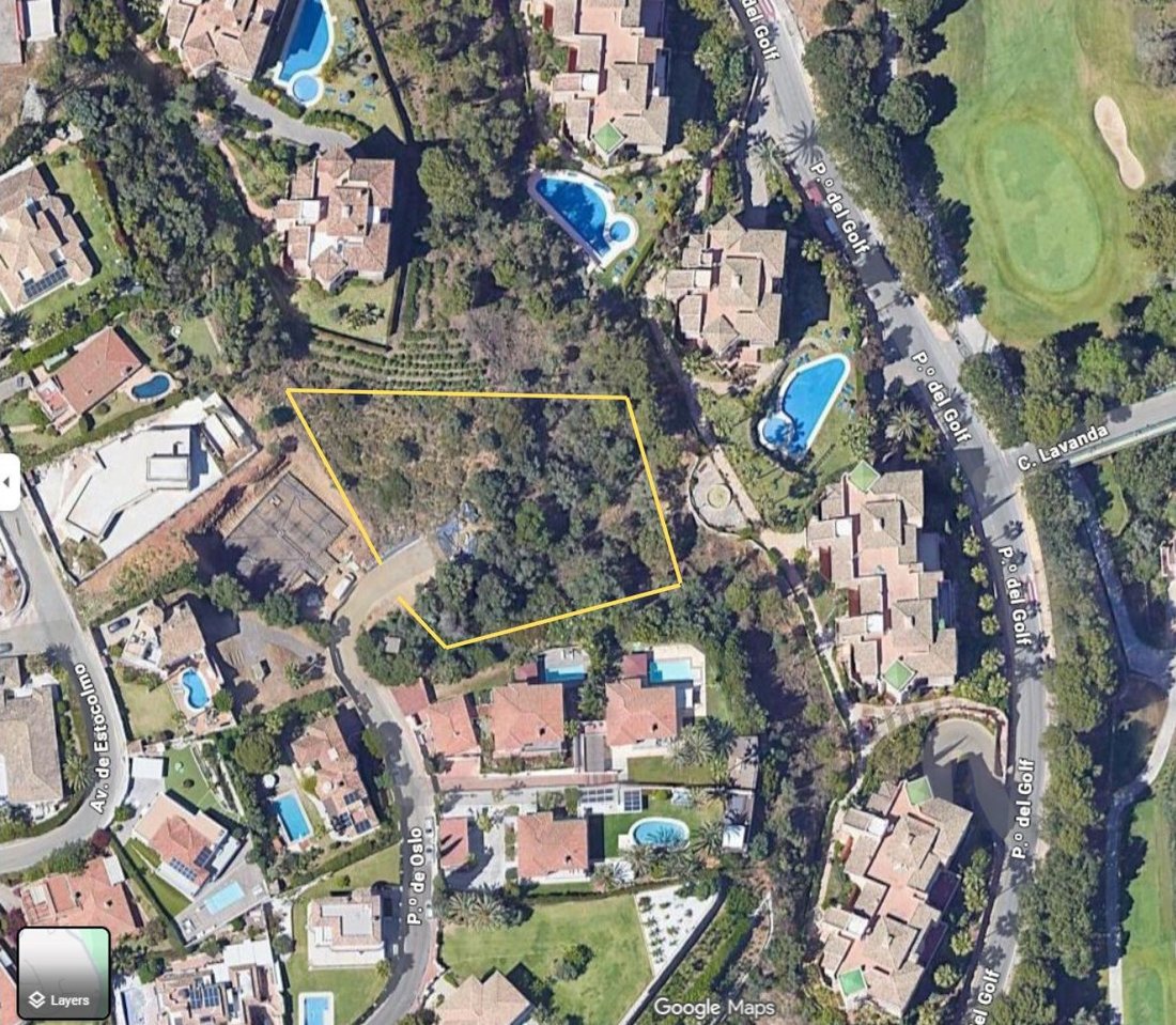 Land in Elviria-Cabopino, Marbella, Spain 4 - 17933585