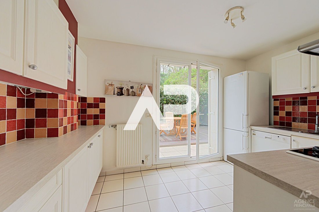Apartment in Buzenval, Rueil-Malmaison, France 4 - 17782220