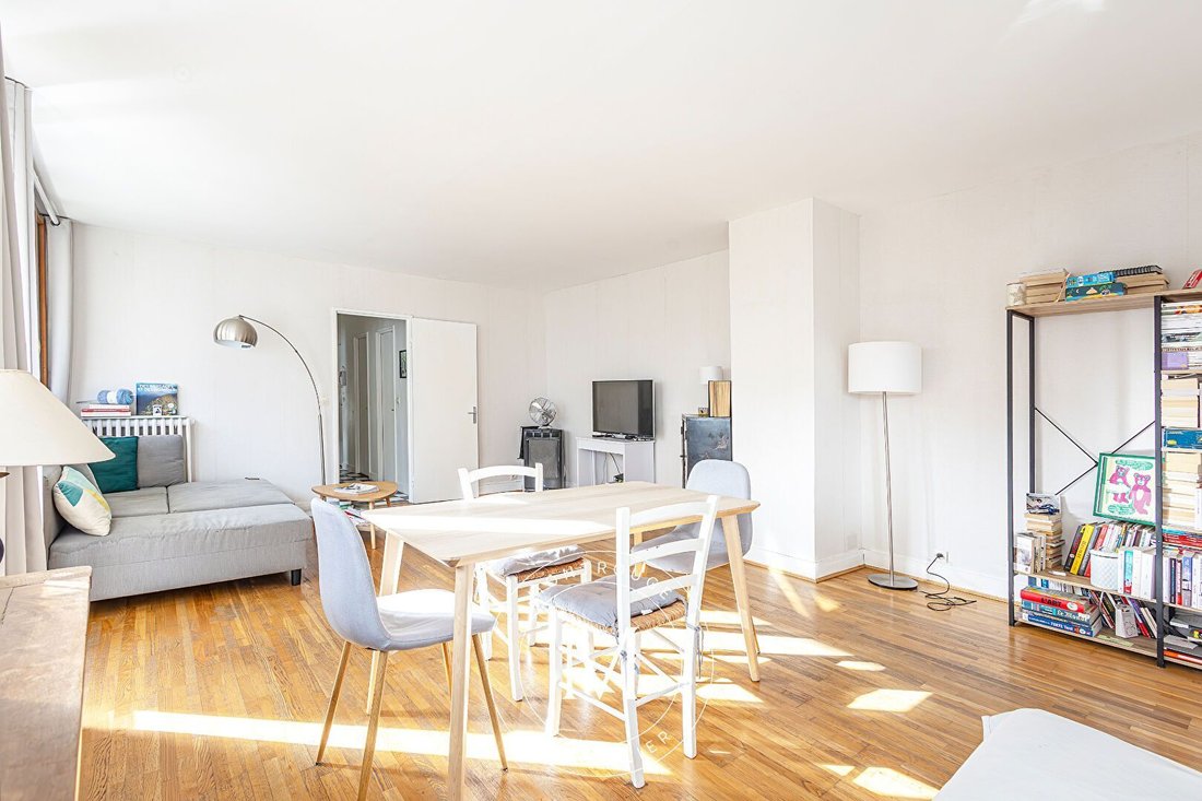 Apartment in Montrouge, Ile-de-France, France 3 - 17839309