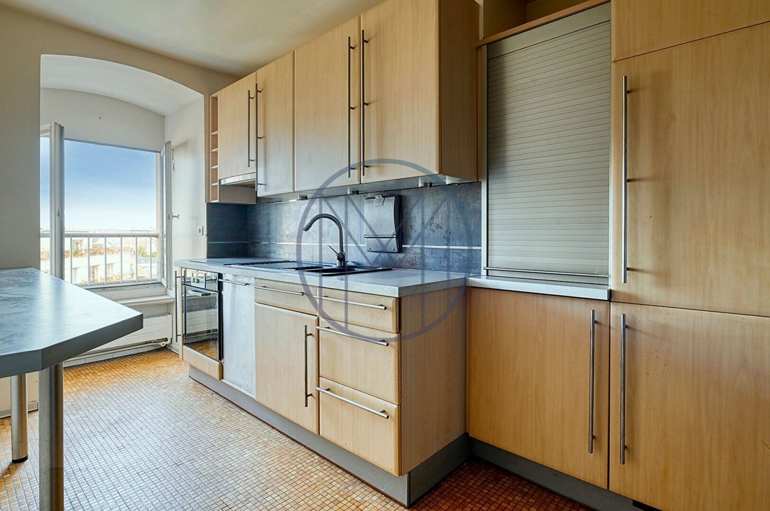 Apartment in Domaine National du Château, Versailles, France 4 - 17381343
