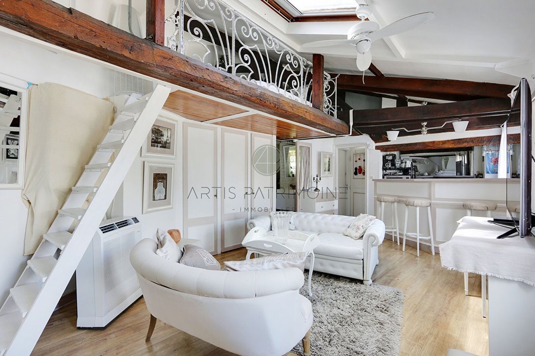 Apartment in Odéon, Paris 6e Arrondissement, Paris 5 - 15837202
