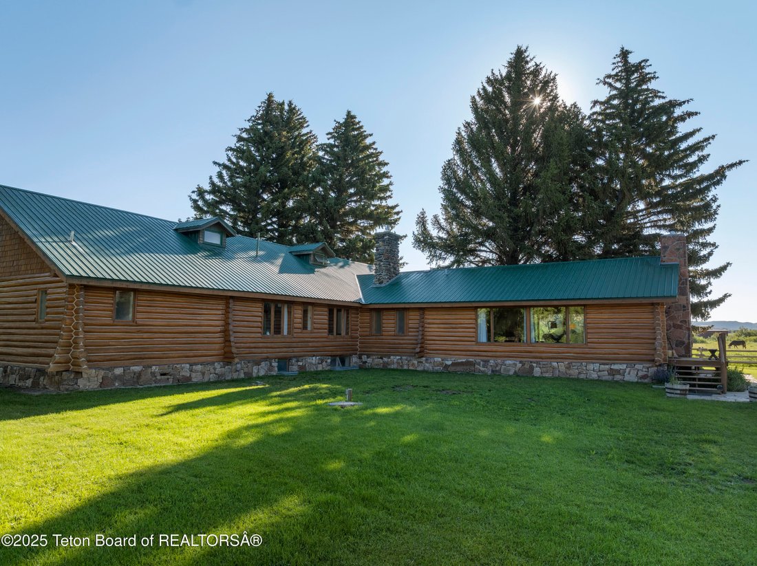 House in Dubois, Wyoming, United States 3 - 17934845