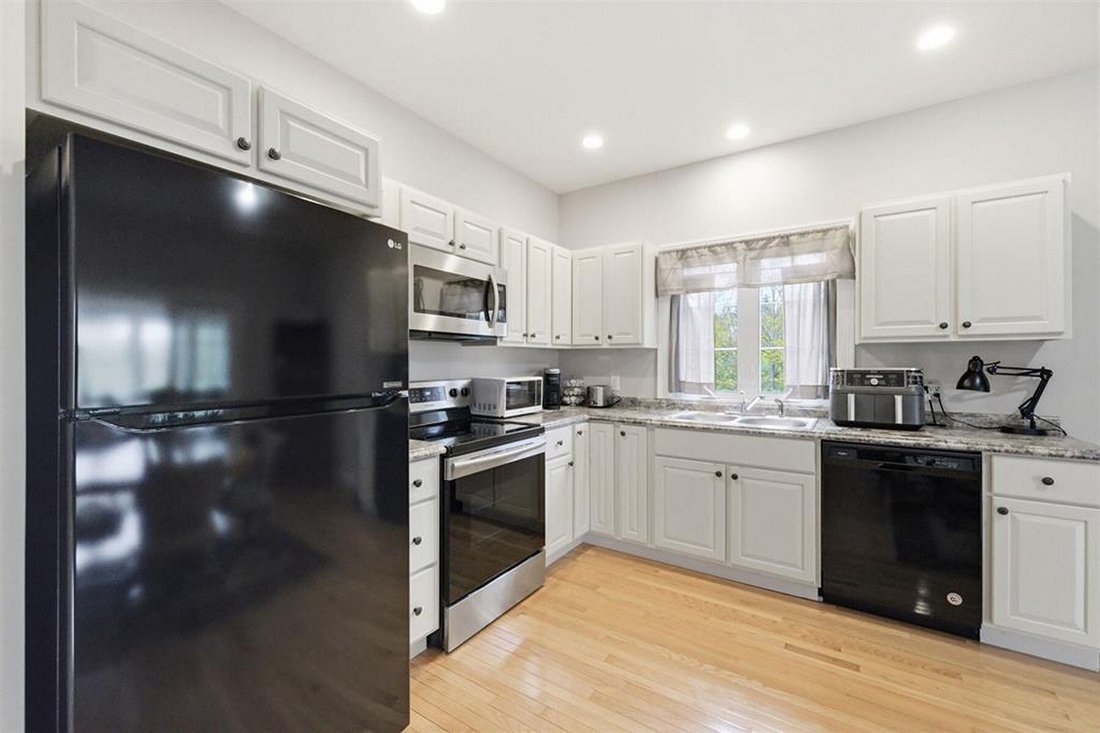 House in Laconia, New Hampshire, United States 4 - 17930906