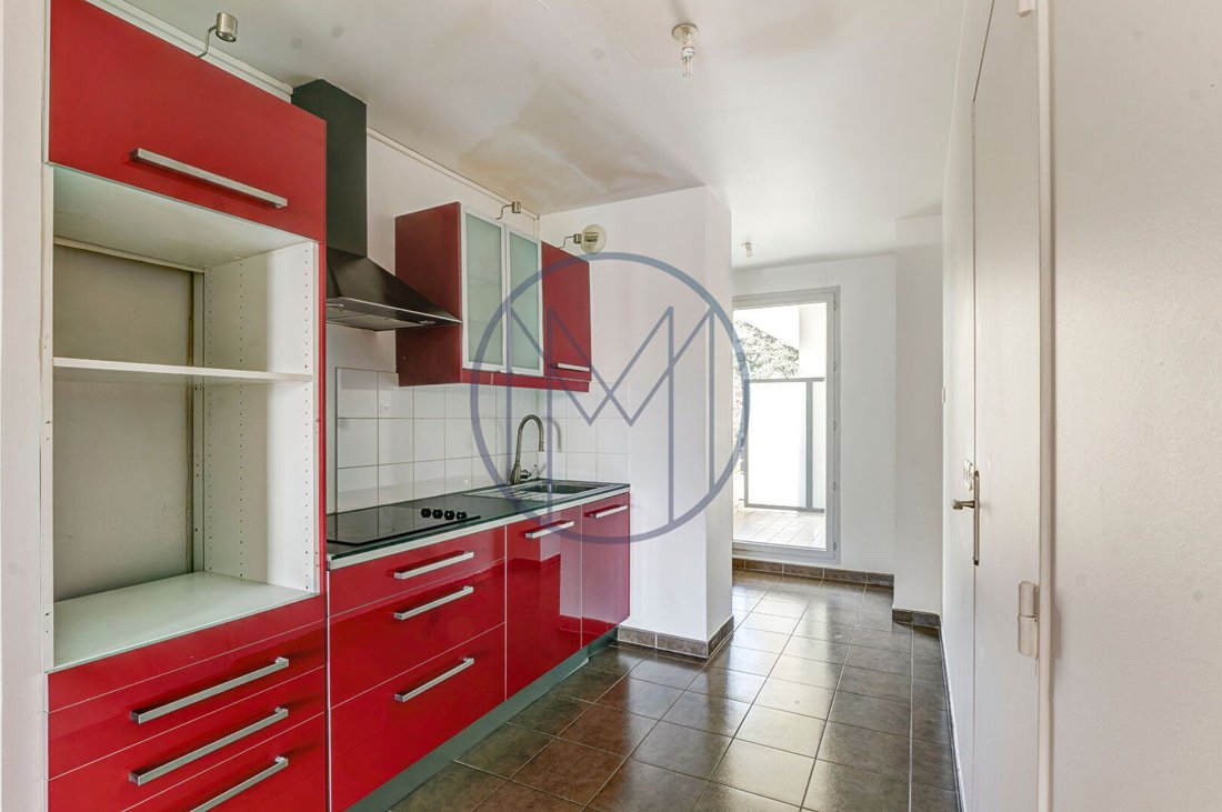 Apartment in Domaine National du Château, Versailles, France 5 - 17360914