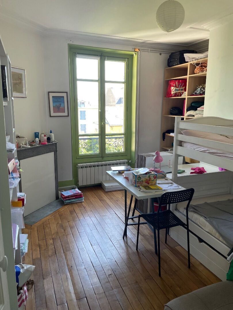 Apartment in Domaine National du Château, Versailles, France 4 - 16079043