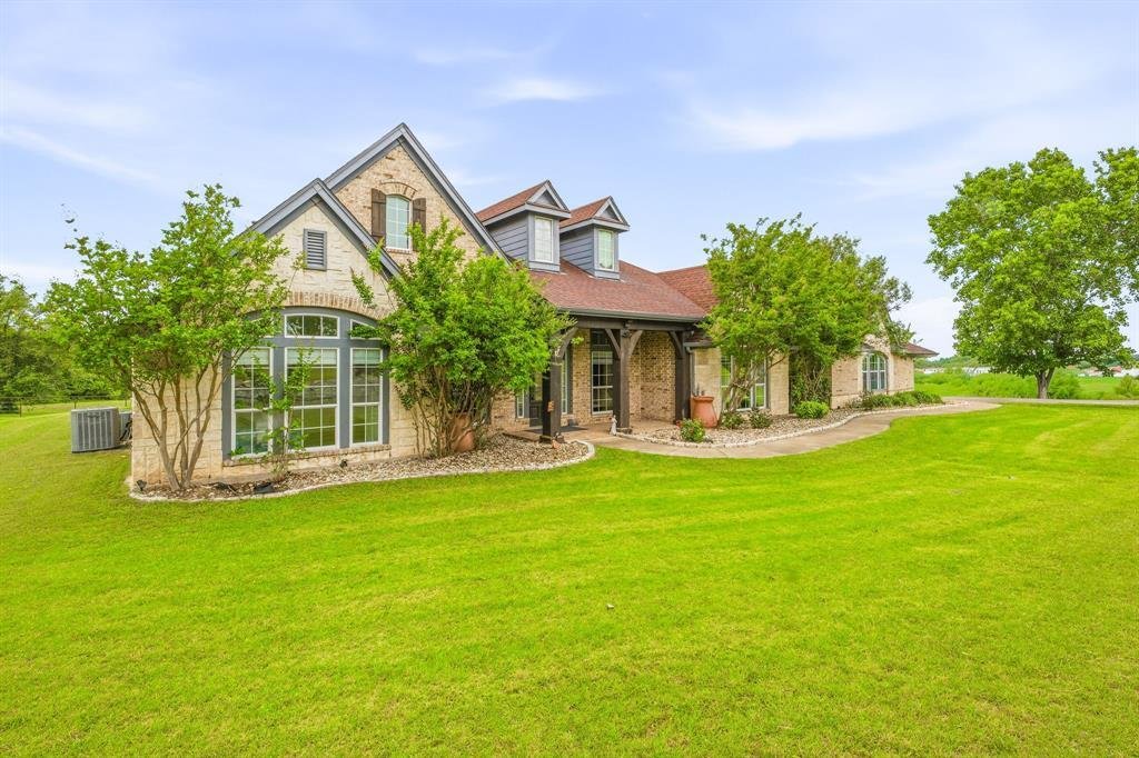 House in Granbury, Texas, United States 1 - 17939106