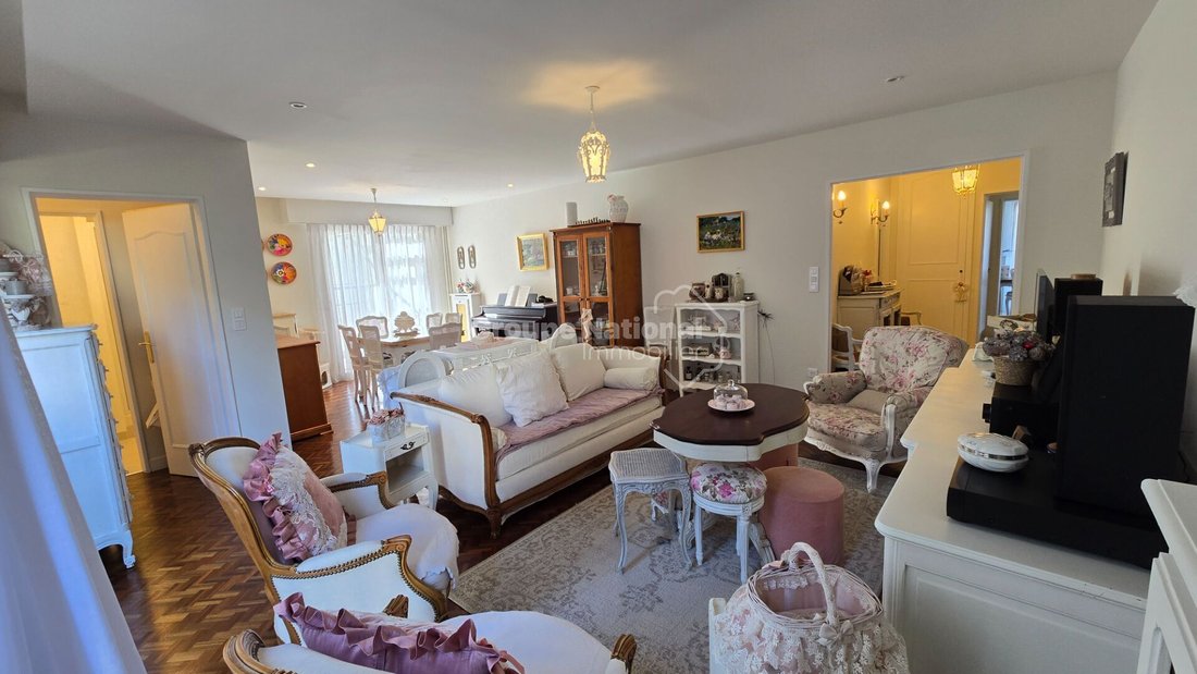 Apartment in Domaine National du Château, Versailles, France 2 - 17649921