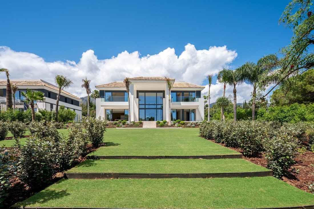 Villa in Sierra Blanca, Marbella, Spain 2 - 17932617