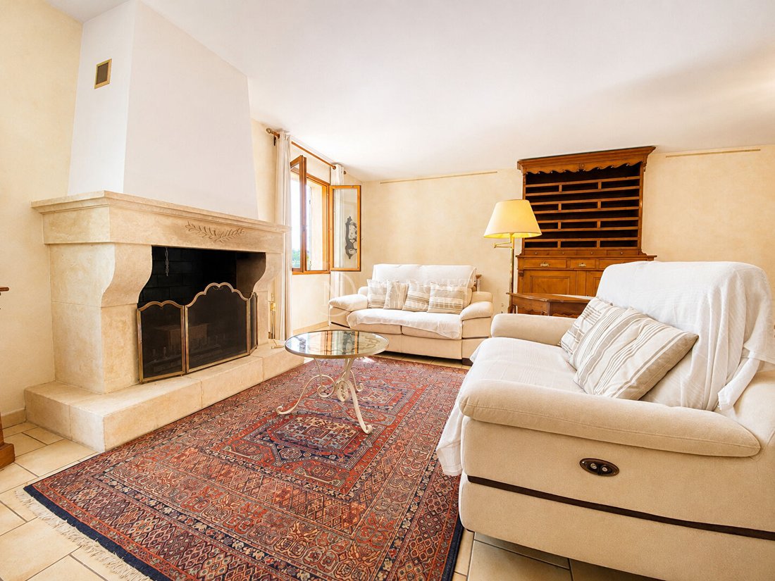 House in Maubec, Provence-Alpes-Côte d'Azur, France 4 - 17933877