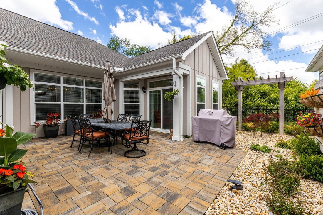 Condo in Columbus, Ohio, United States 4 - 17933516