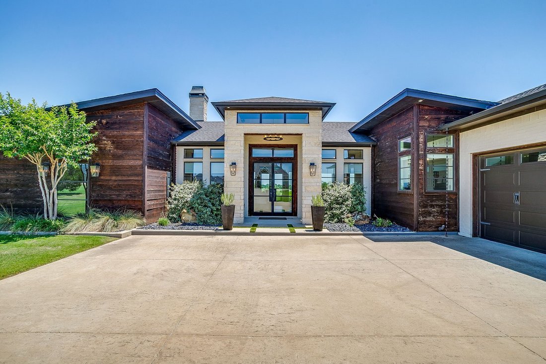 House in Godley, Texas, United States 1 - 17935569