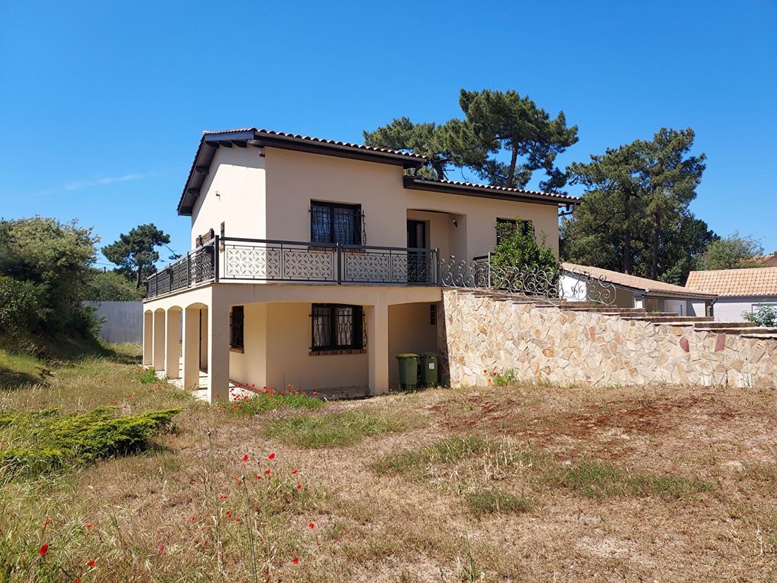 House in Saint-Trojan-les-Bains, Nouvelle-Aquitaine, France 2 - 17865537