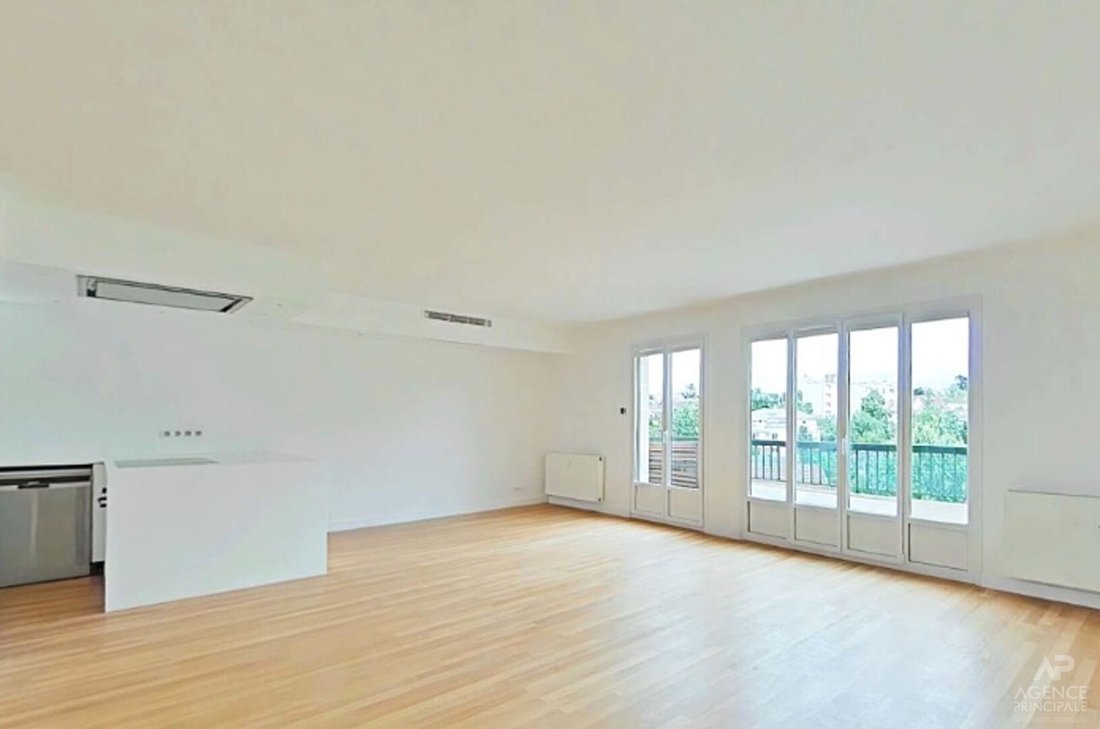 Apartment in Centre Ville, Rueil-Malmaison, France 1 - 17360878