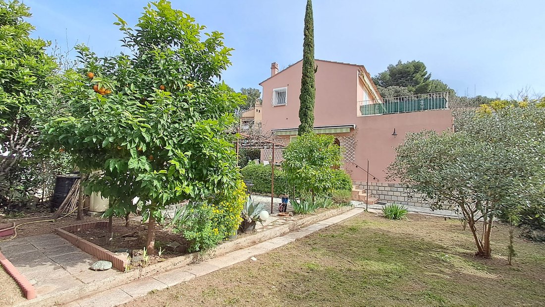 House in Le Faron-Fort-Rouge, Toulon, France 1 - 17668659
