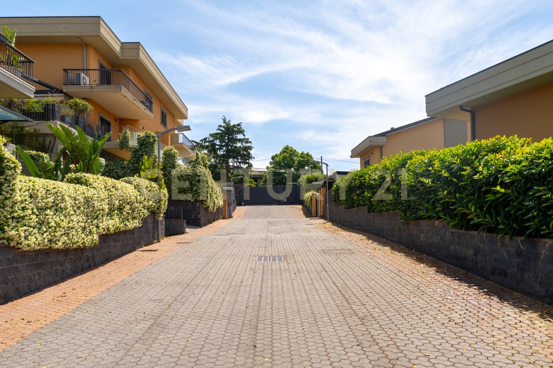 Villa in San Gregorio di Catania, Sicily, Italy 4 - 17932675
