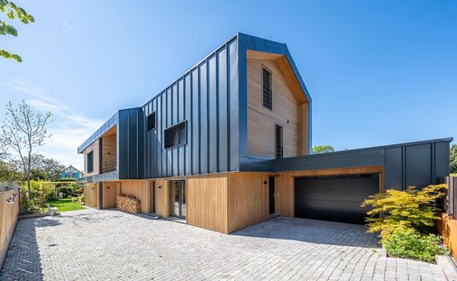 House in Cités, Thonon-les-Bains, France 1