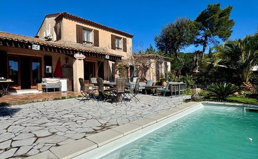 Villa en Gassin, Provenza-Alpes-Costa Azul, Francia 1