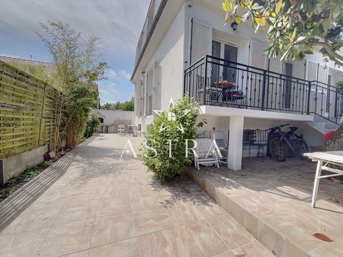 House in Antony, Ile-de-France, France 1 - 17703839