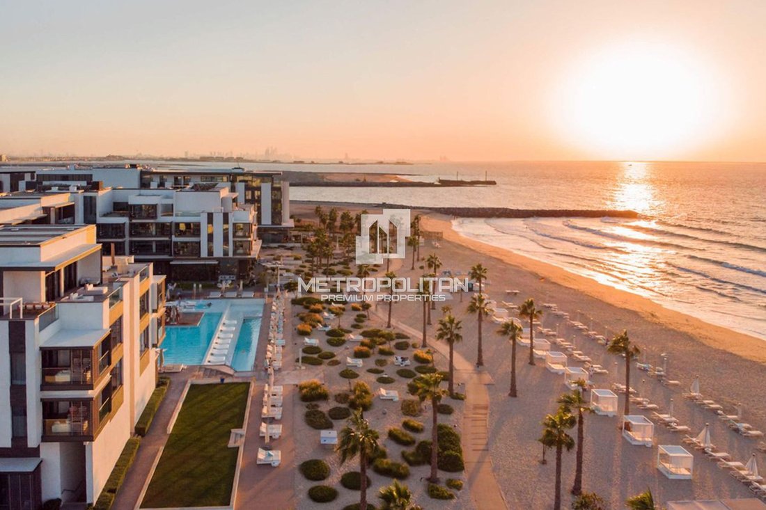 Apartment in Jumeirah, Dubai, United Arab Emirates 1 - 17926981