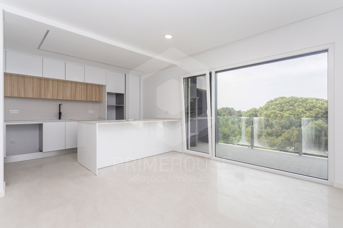 Apartment in Charneca de Caparica e Sobreda, Setubal, Portugal 4 - 17723646