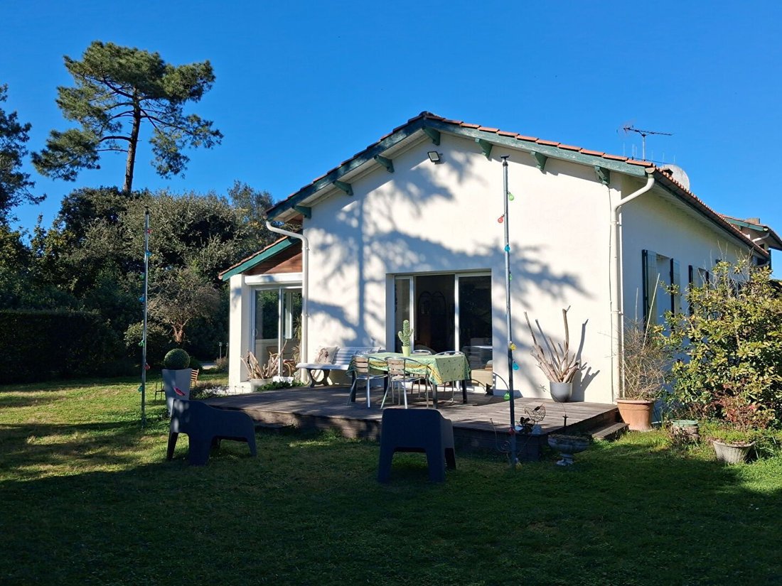 Casa a Dolus-d'Oléron, Nuova Aquitania, Francia 2 - 17502583