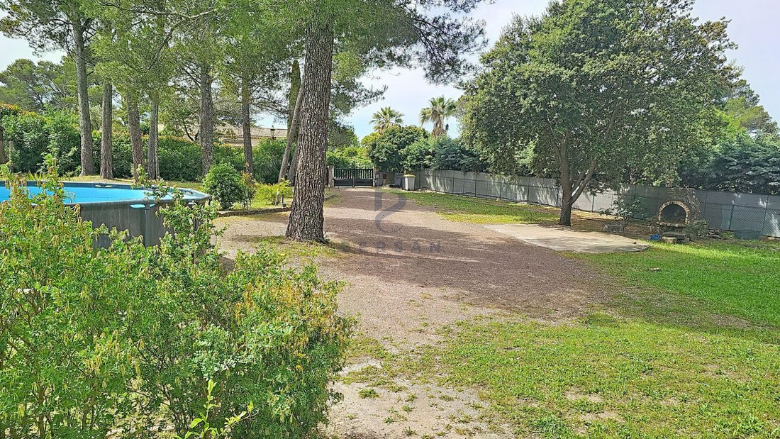 Villa in Exterieurs, Frejus, France 3 - 17933858