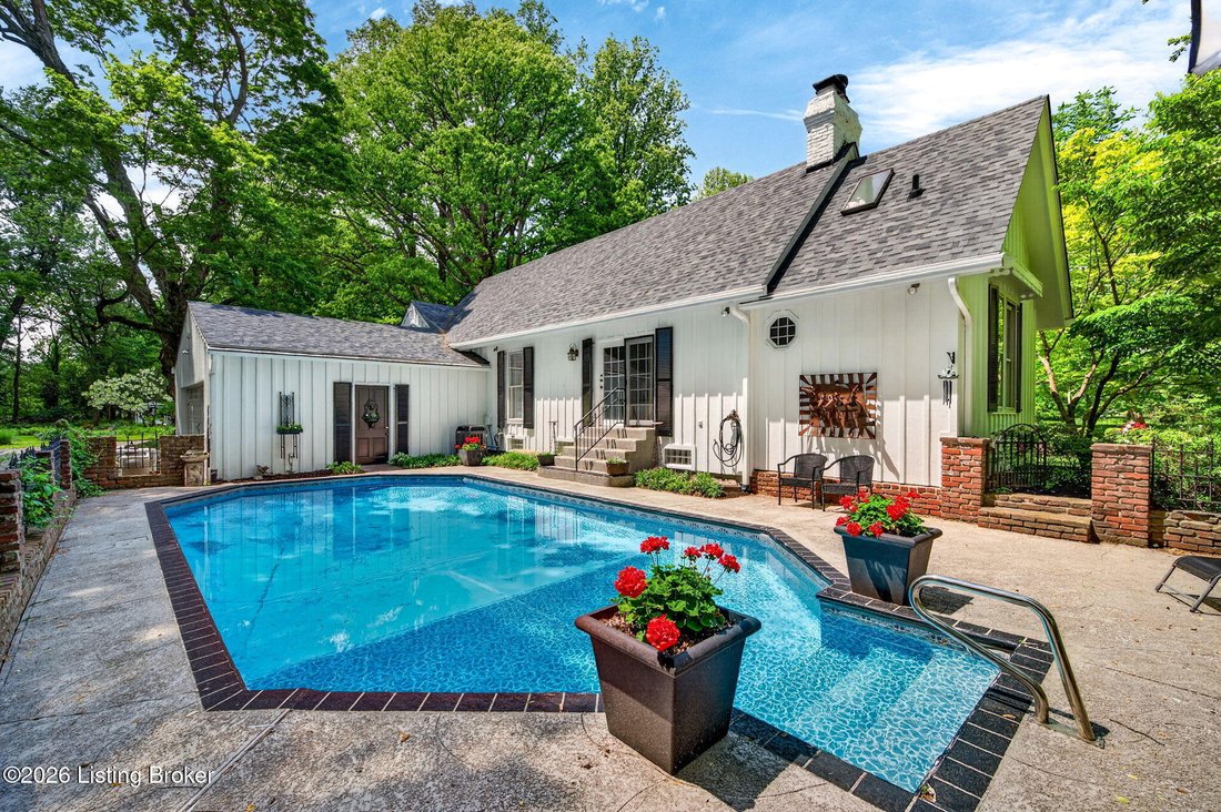 House in Pewee Valley, Kentucky, United States 5 - 17938441