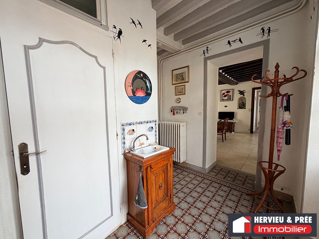 House in Lion-sur-Mer, Normandy, France 5 - 17856135