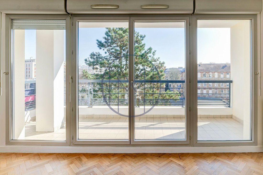 Apartment in Domaine National du Château, Versailles, France 3 - 17839426