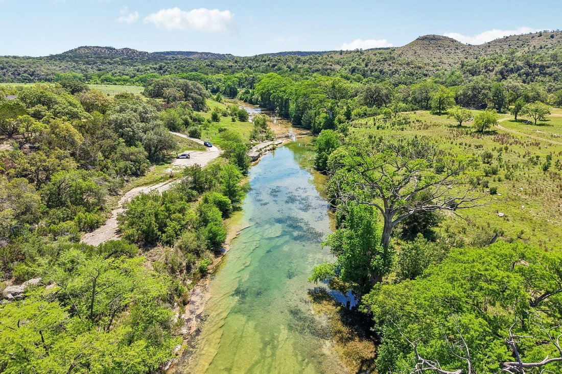 House in Wimberley, Texas, United States 4 - 17934386