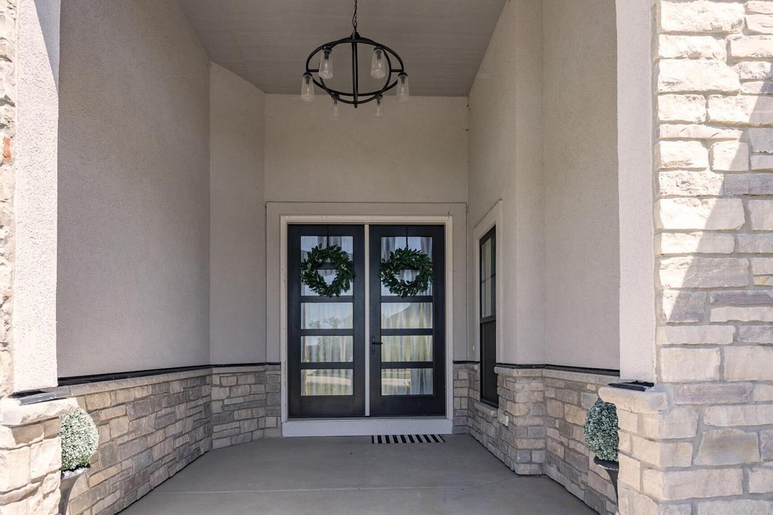 House in New Berlin, Wisconsin, United States 2 - 17925077