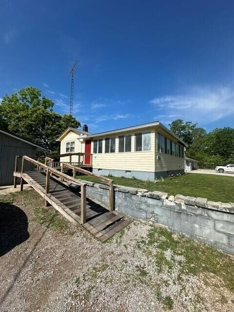House in Deer Lodge, Tennessee, United States 1 - 17929043
