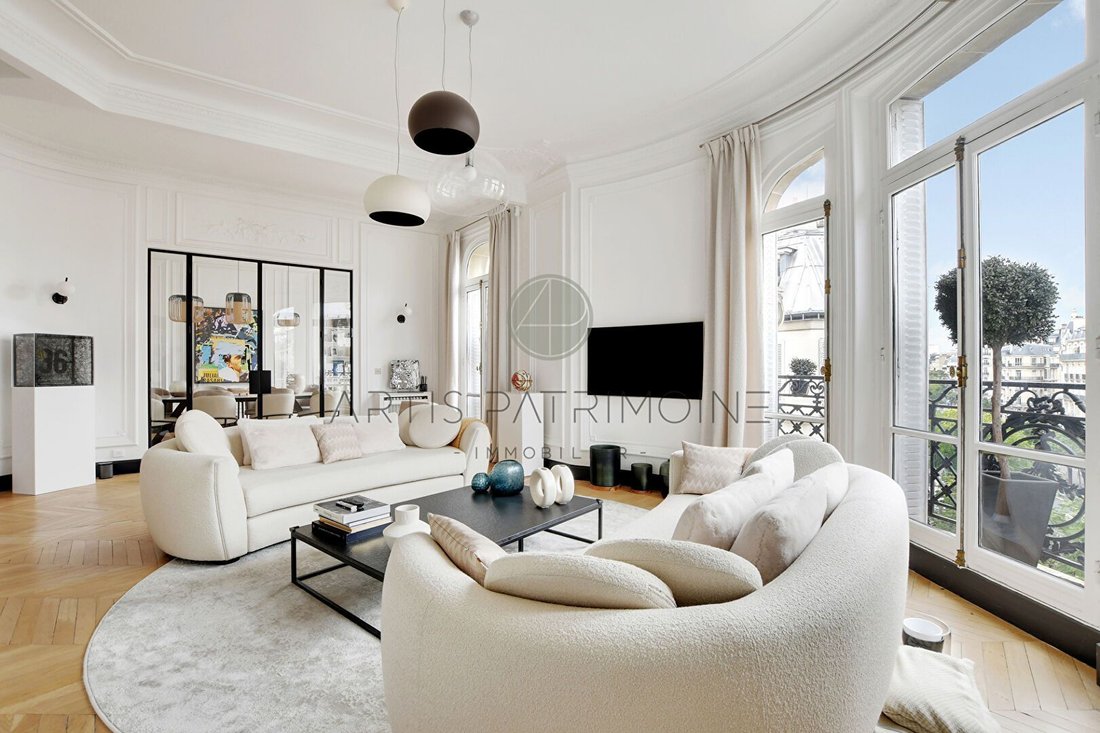 Apartment in Pereire-Malesherbes, Paris 17e Arrondissement, Paris 1 - 15837336
