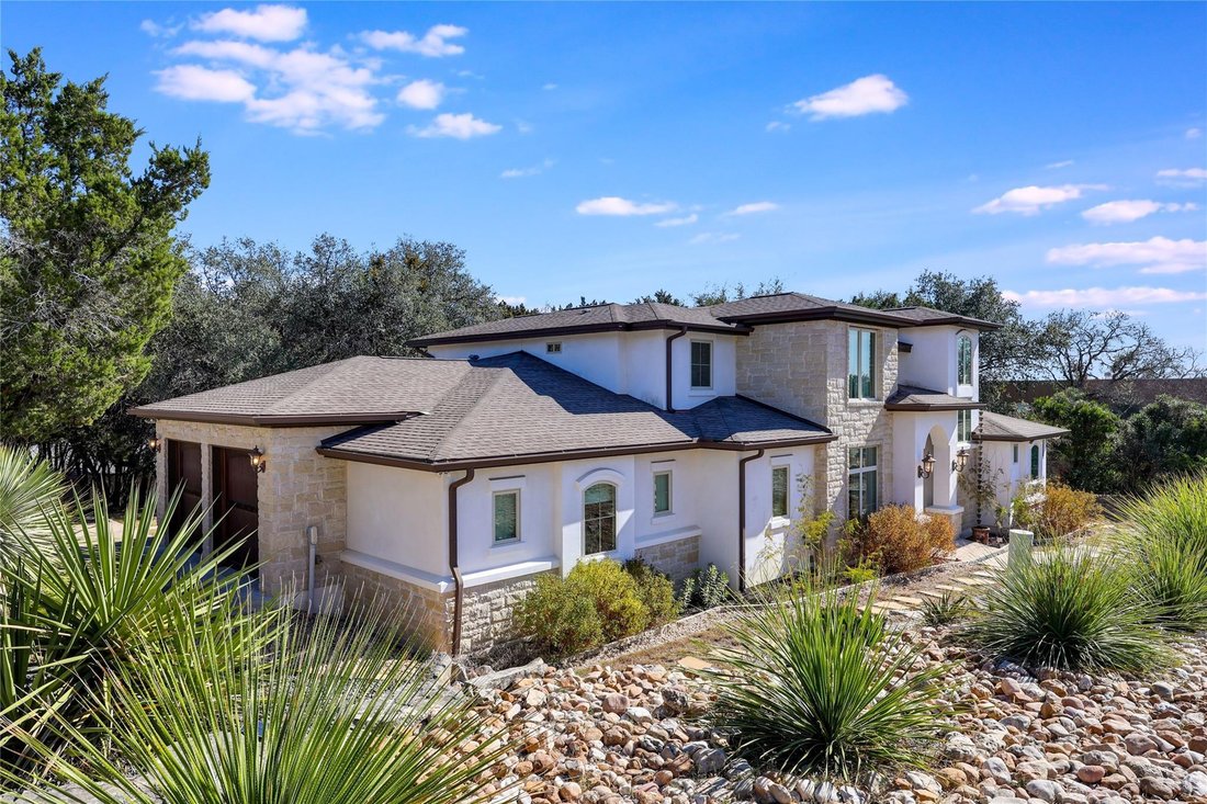 House in Jonestown, Texas, United States 2 - 17094208