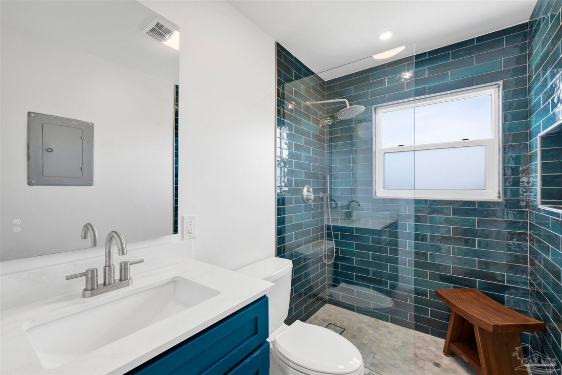 House in Gulf Breeze, Florida, United States 3 - 17936769