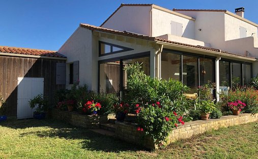 Casa a Saint-Pierre-d'Oléron, Nuova Aquitania, Francia 1