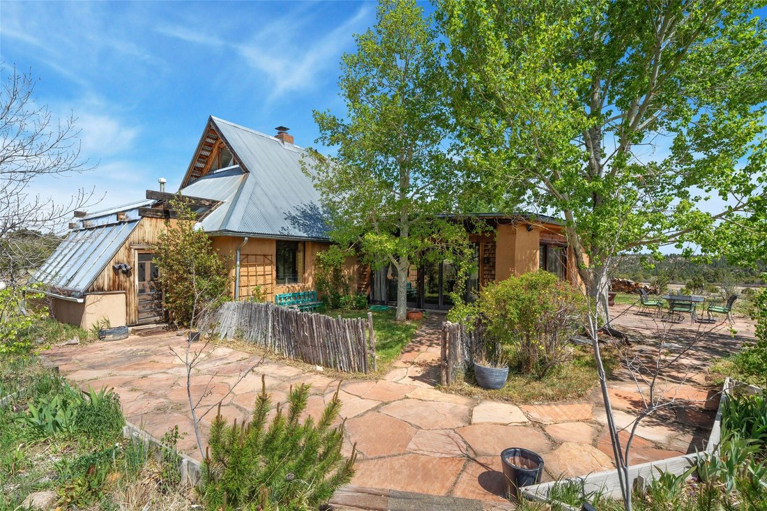 House in Truchas, New Mexico, United States 1 - 17931306