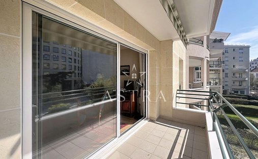 Apartment in Parc de Sceaux, Sceaux, France 1